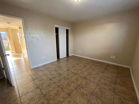 5th image of 93 N E St APT A