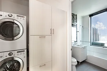 Rented by Sidewalk Realty LLC