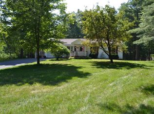 45 Candleberry Dr, Queensbury, NY 12804