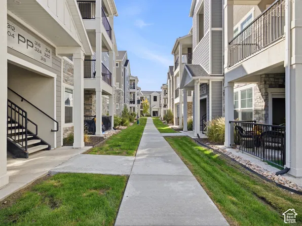 318 W 410 N, Vineyard, UT 84059