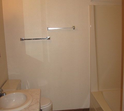 4th image of 1510 W Koch St #1E8226173