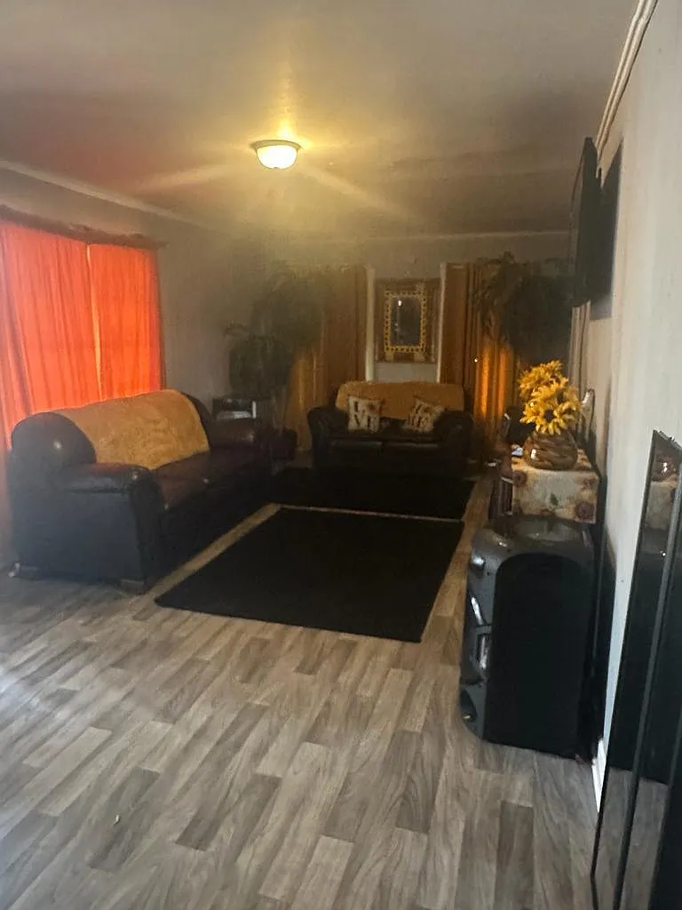 4 bed, 1504 sqft, $1,450 — Photo 4