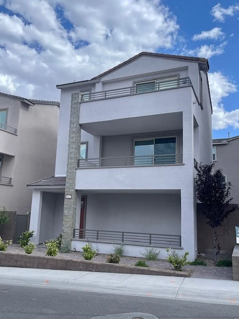 Beautiful Home in Summerlin West! Available Soon! — Photo 1
