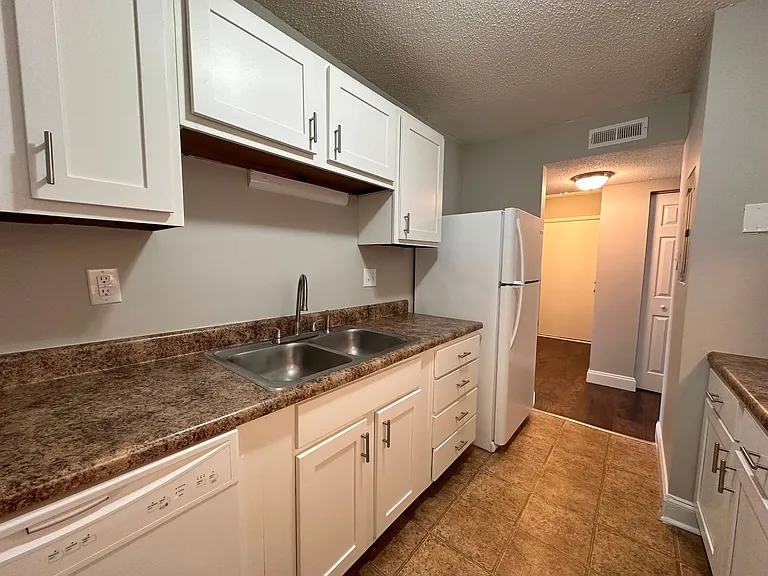 Tillery Ridge Apartment Homes — Photo 33