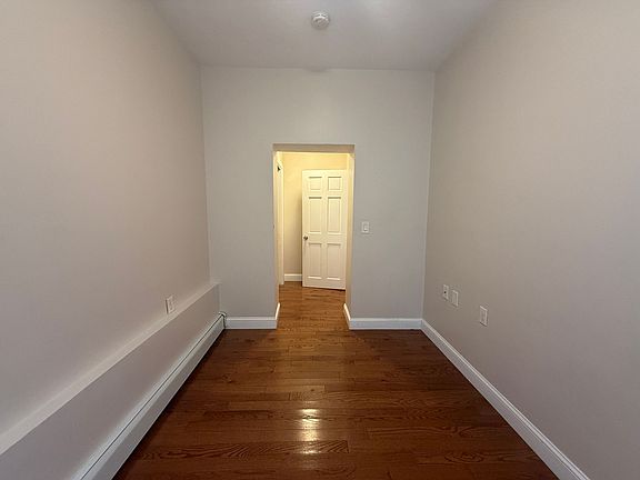 3rd image of 349 Sumner St #1
