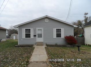 608 S Vandervoot St, Desloge, MO
