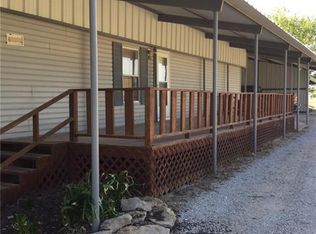 212 Jones Rd, Graford, TX 76449