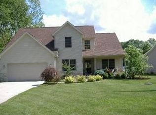 203 Amherst Rd, Hebron, OH 43025