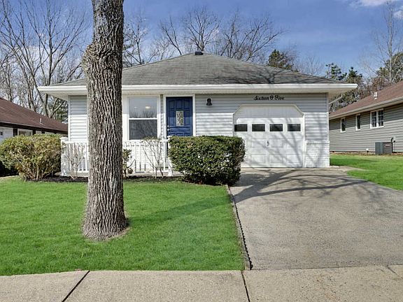 3rd image of 1605 Mount Everest Ln