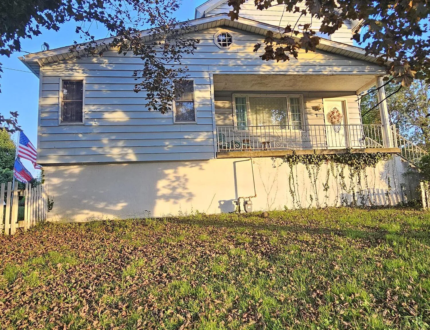 3 bed, 1.5 bath, 1656 sqft, $1,600 — Photo 2