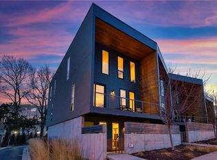 417 E 63rd St, Kansas City, MO 64110