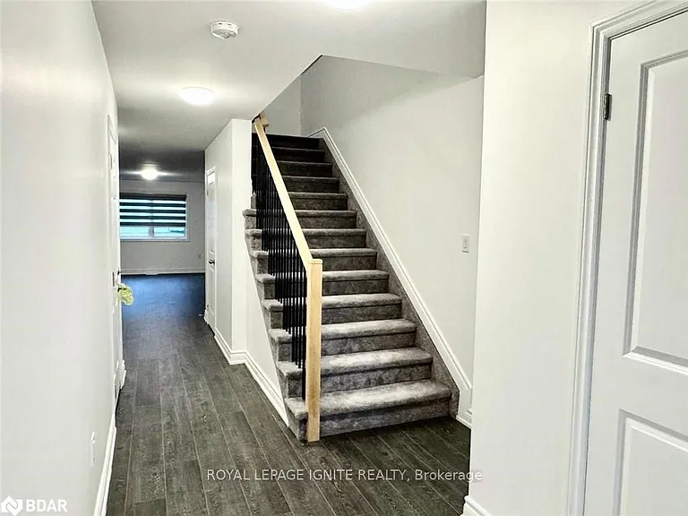 1 Millcreek Dr — Photo 4