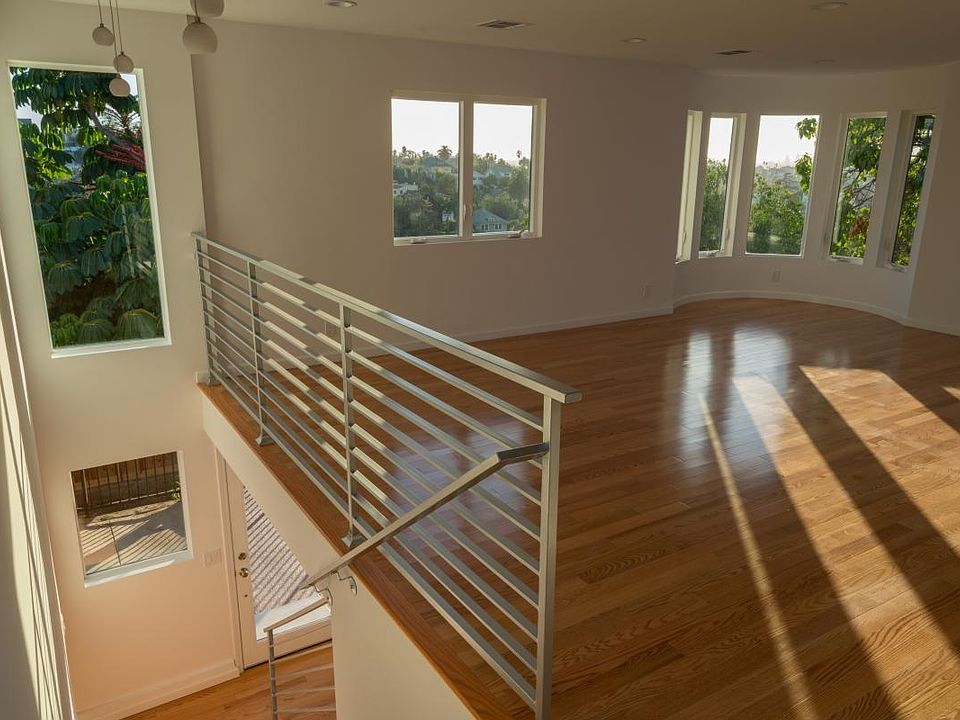 Living room upstairs
