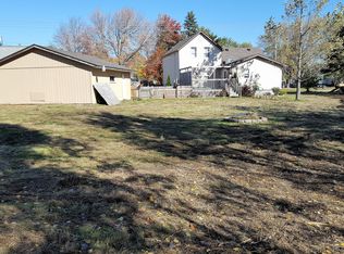 1211 Chase St, Wisconsin Rapids, WI 54495