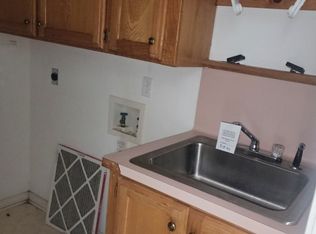 588 Greenbriar Ln, Fairfield, TX 75840