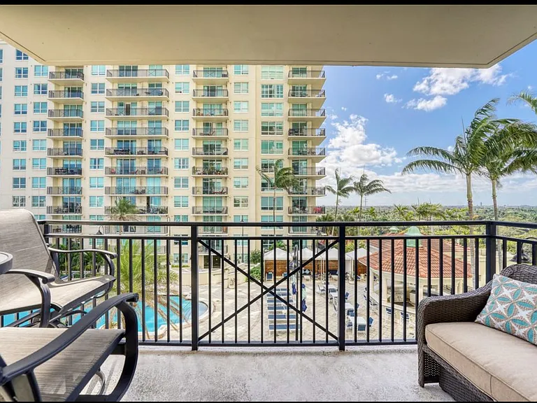 600 W Las Olas Blvd #804S — Photo 4