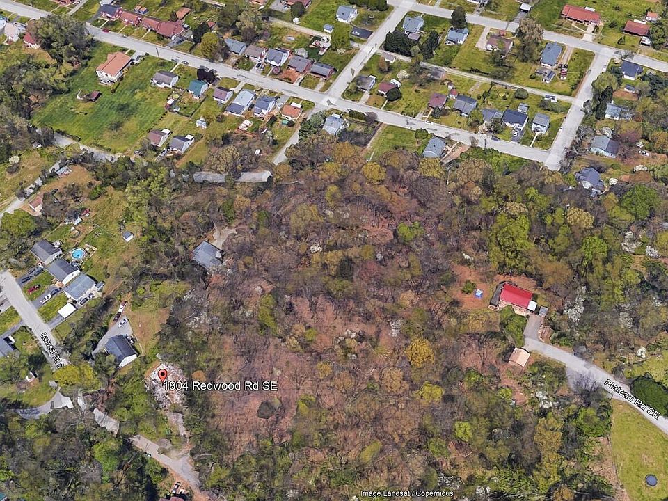 2nd image of 1804 Redwood Rd SE