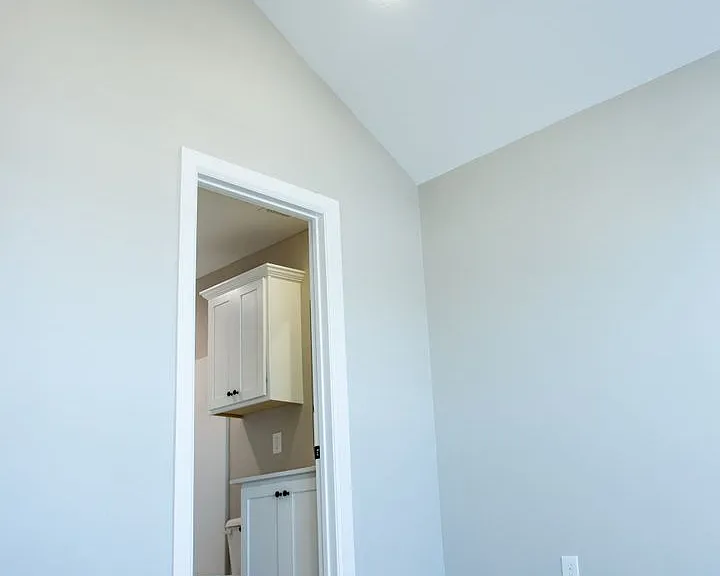 440 Blue Springs St — Photo 54