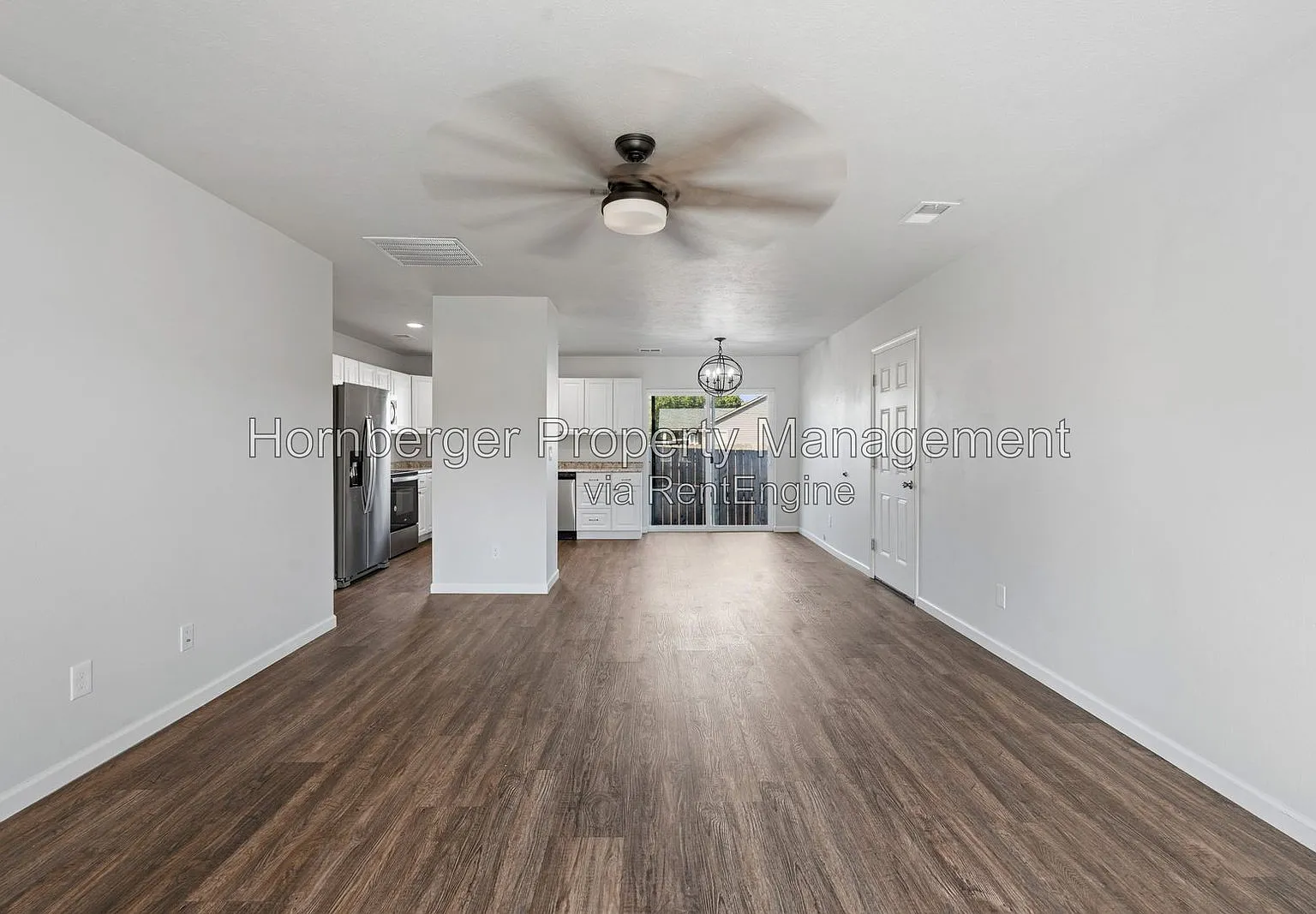 3 bed, 2.0 bath, $2,095 — Photo 3