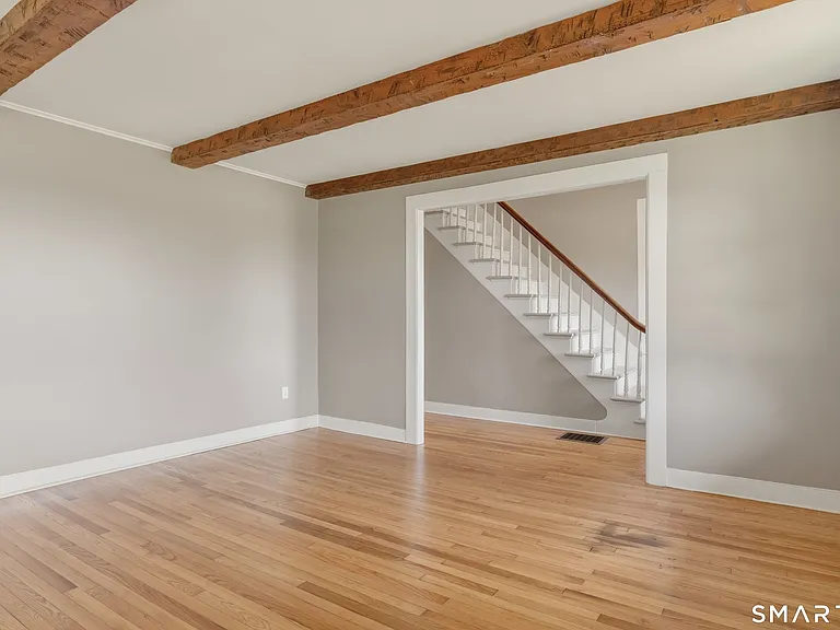 238 Isinglass Rd — Photo 3
