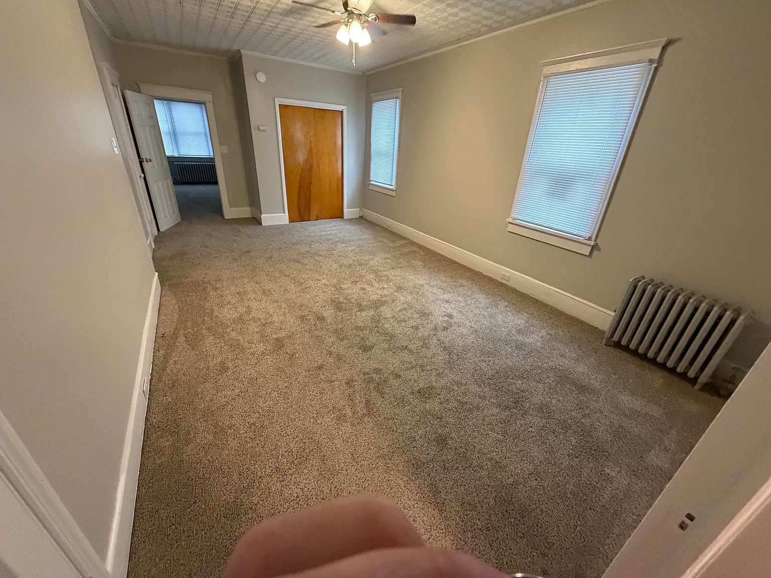 1 bed, 900 sqft, $1,100 — Photo 4