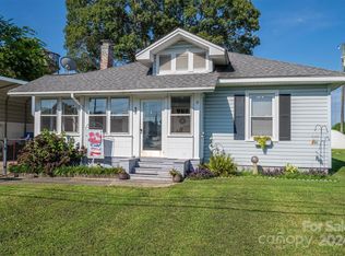 415 N Main St, Stanley, NC 28164