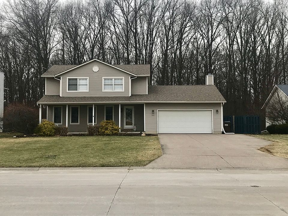 1st image of 520 Stone Valley Dr