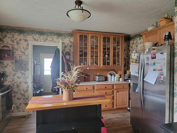 5th image of 1142 S Waugh St