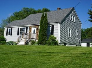 569 Lebanon Hill Rd, Southbridge, MA 01550