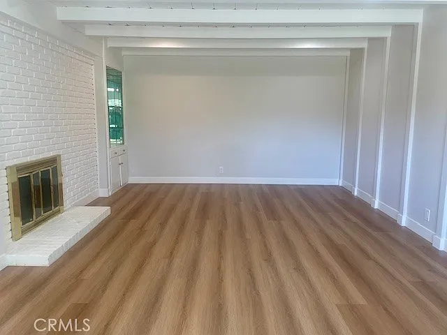 5 bed, 2846 sqft, $6,900 — Photo 2