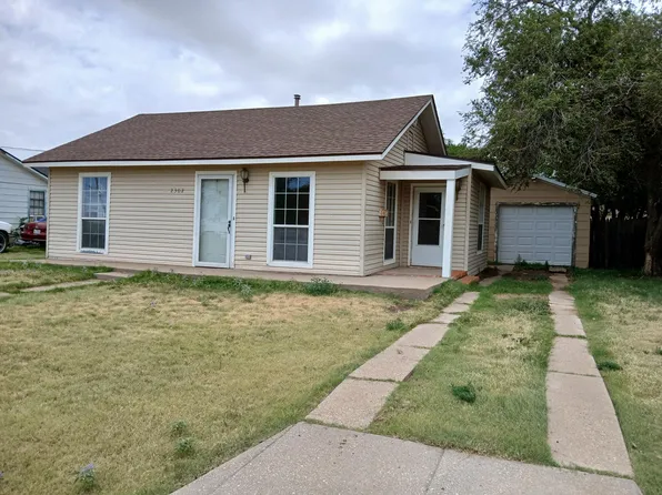 2302 W 10th St, Plainview, TX 79072