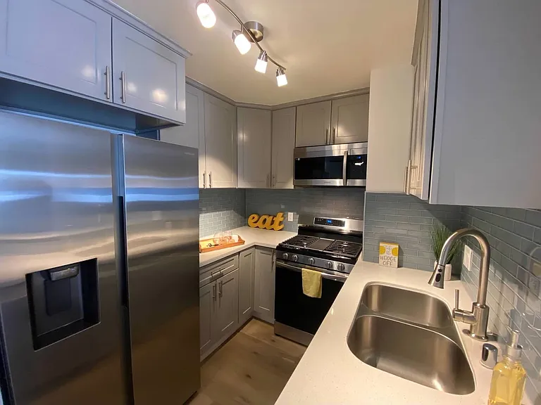 Tustin Palms Apartment Homes — Photo 50