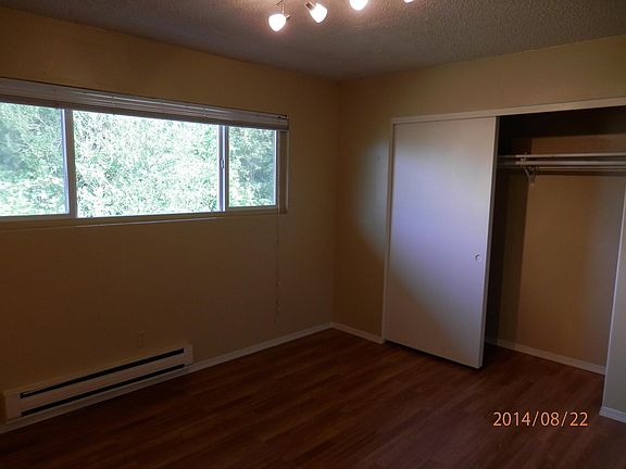 4th image of 3916 S Pearl St #205