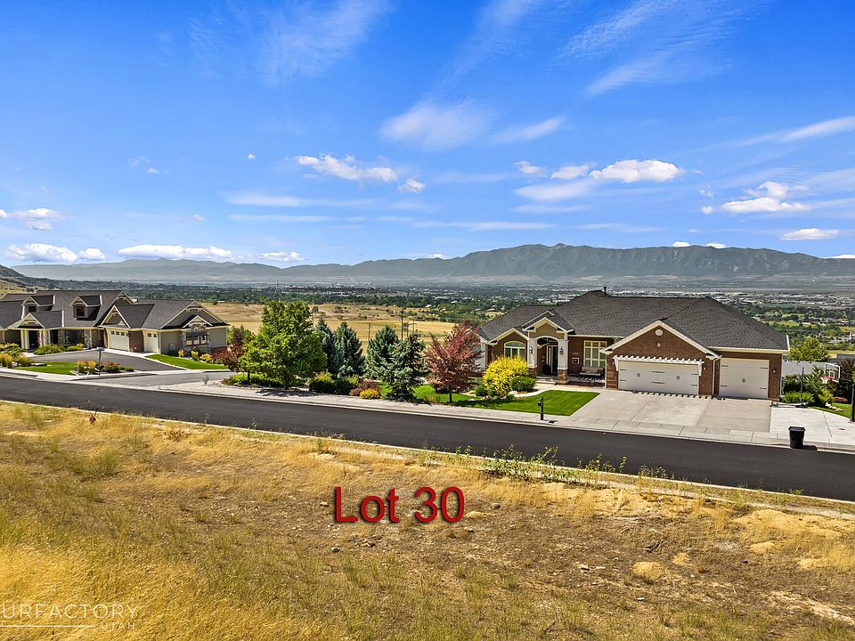 1st image of 2758 N Canyon Ridge Dr