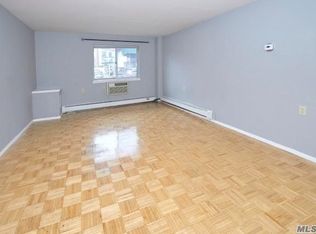 32-11 23rd St #1A, Astoria, NY 11106