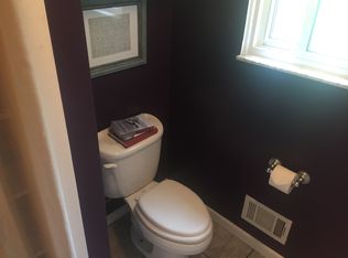 496 Bogie Lake Rd, White Lake, MI 48383