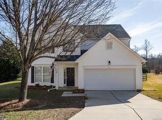909 Rocky Meadows Ln, Concord, NC 28025