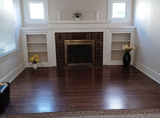 1205 N 46th St #1, Seattle, WA 98103