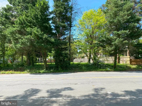 6408 S Falls Ave, Falls Church, VA 22046