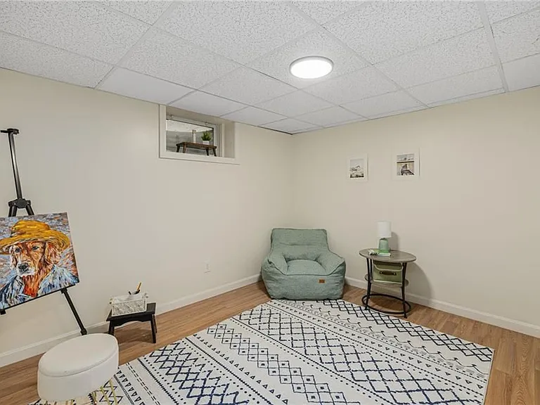 461 River Rd — Photo 23