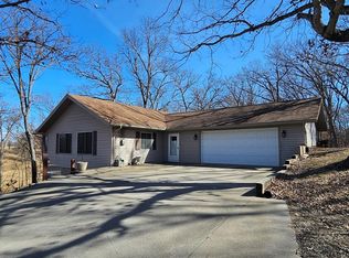 10013 Wildflower Dr, Unionville, MO 63565