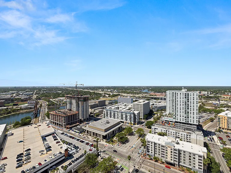 777 N Ashley Dr #2611-2611-2611 — Photo 36