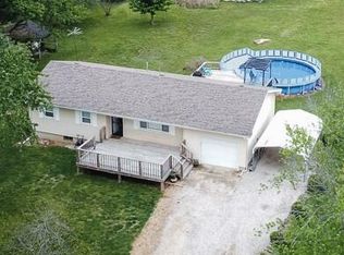 2376 Northview Rd, Marshfield, MO 65706