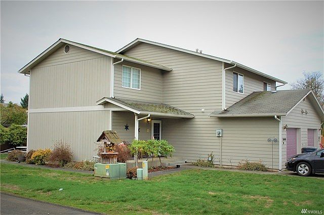 1st image of 205 Silver Ln SE