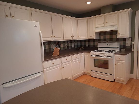 Efficient kitchen layout