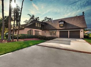 2424 Camden Ct, Naples, FL 34105