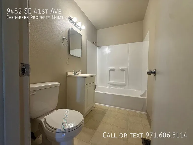 9482 SE 41st Ave — Photo 14