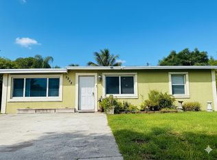 3232 Giuliano Ave, Lake Worth, FL 33461