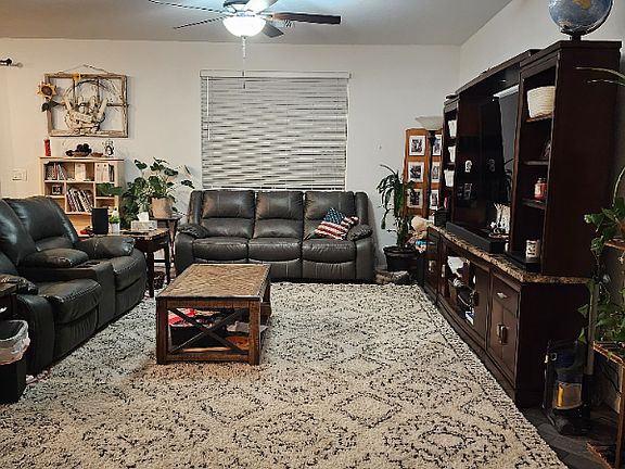 5th image of 6914 Feather Hill St