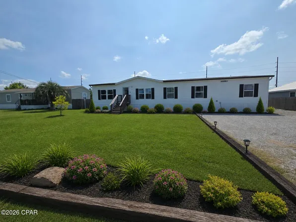 134 N Larry Dr, Panama City, FL 32404